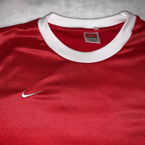 NIKE. Team Red & White Jersey. Sz Youth XL. Virtually new! - Picture 3 of 14